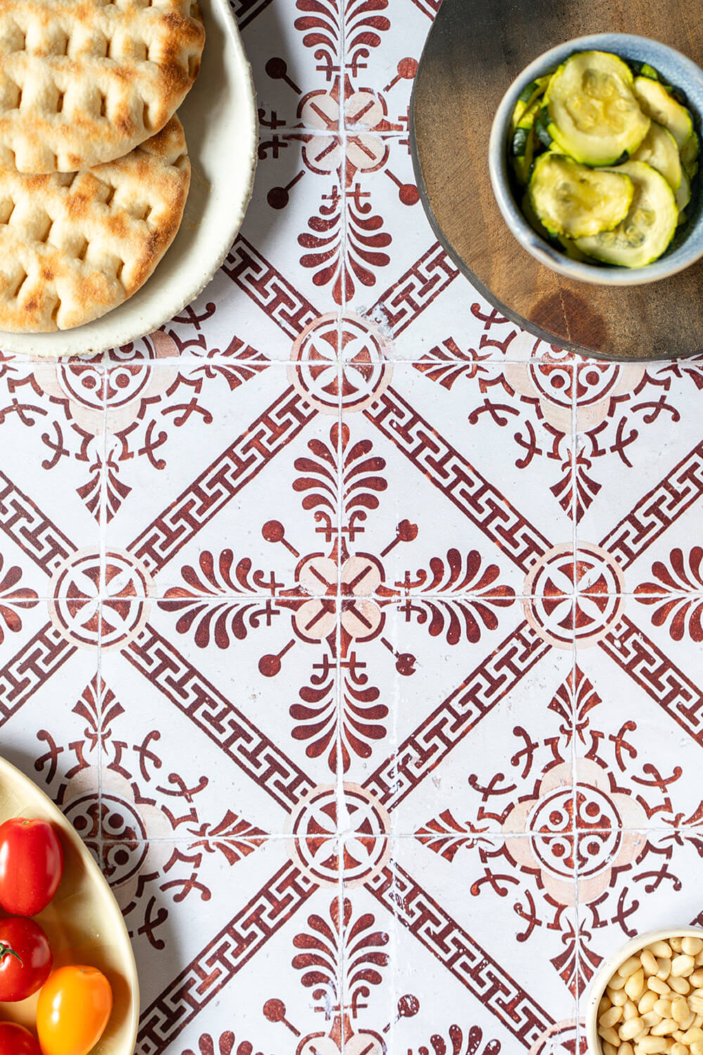 fond photo carrelage ancien marron azulejos pour photographie de restaurant, artisanat, bijoux, ambiance soleil, mediterrannée, bio, plage, apéro tapas