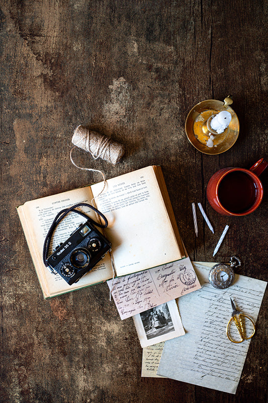 Fond photo bois vintage, ancien, pour photographie culinaire, still life et cosmetique, produit