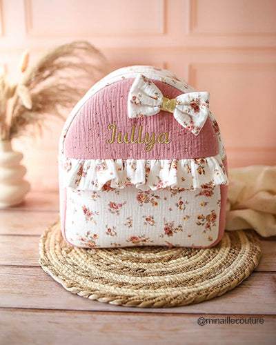 fondphoto-mouluresbeiges-couture.jpg